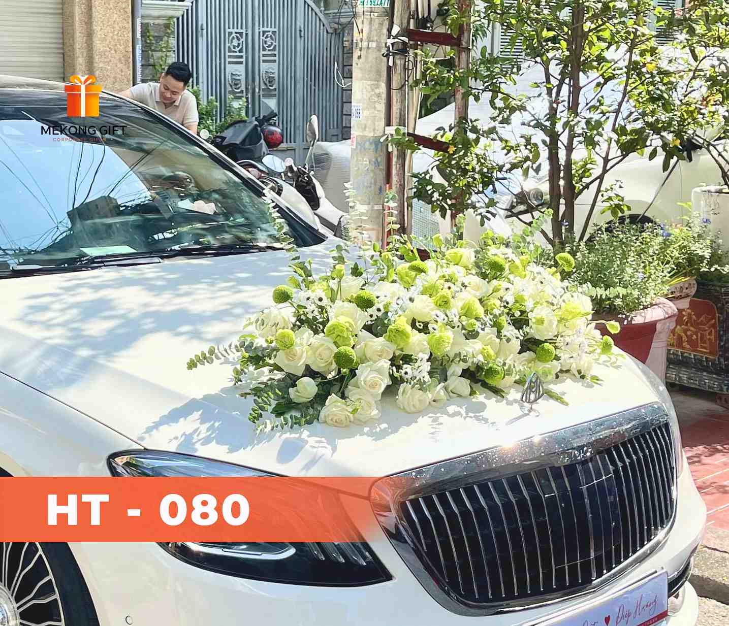 Nhận trang trí xe hoa cưới từ cao cấp đến bình dân tận nơi tại Tphcm